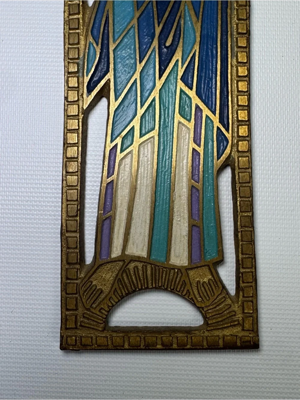 Terra Sancta guild vintage cross Jesus Bible